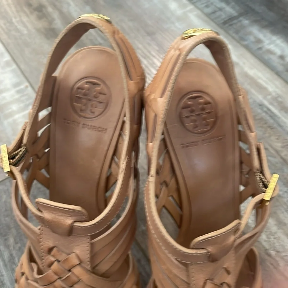 TORY BURCH Nadia brown woven leather logo detail huarache sandals heels 9.5